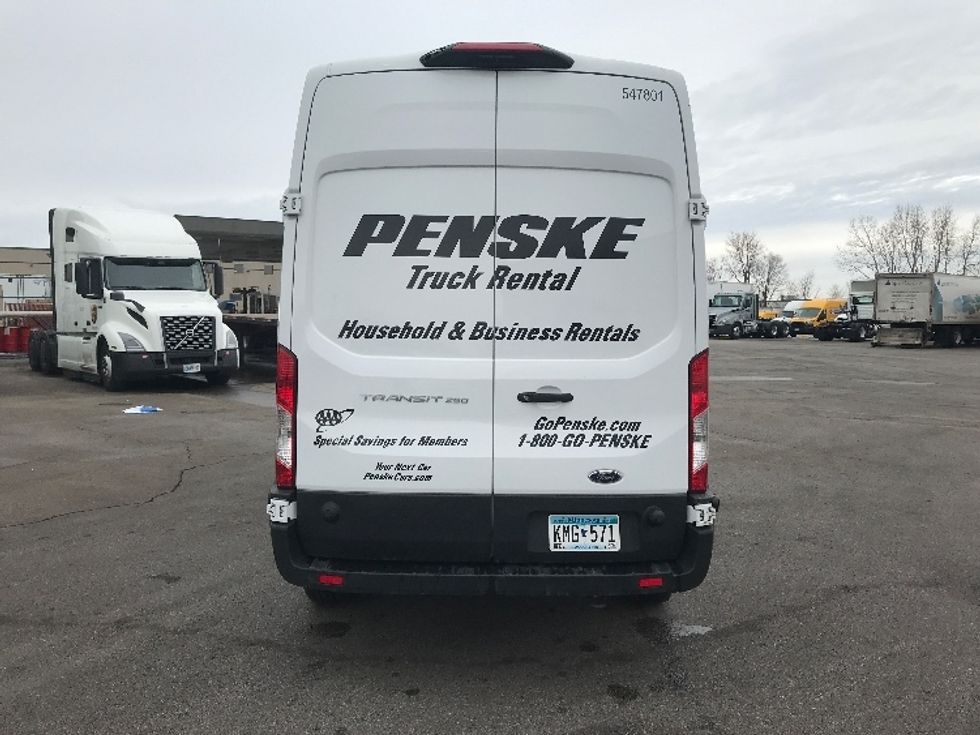 Cargo Van (Panel Van)-Light and Medium Duty Trucks-Ford-2023-Transit 250-Brooklyn Park-MN-30,791\n\t\tmiles-$ 57,500 - Image 7