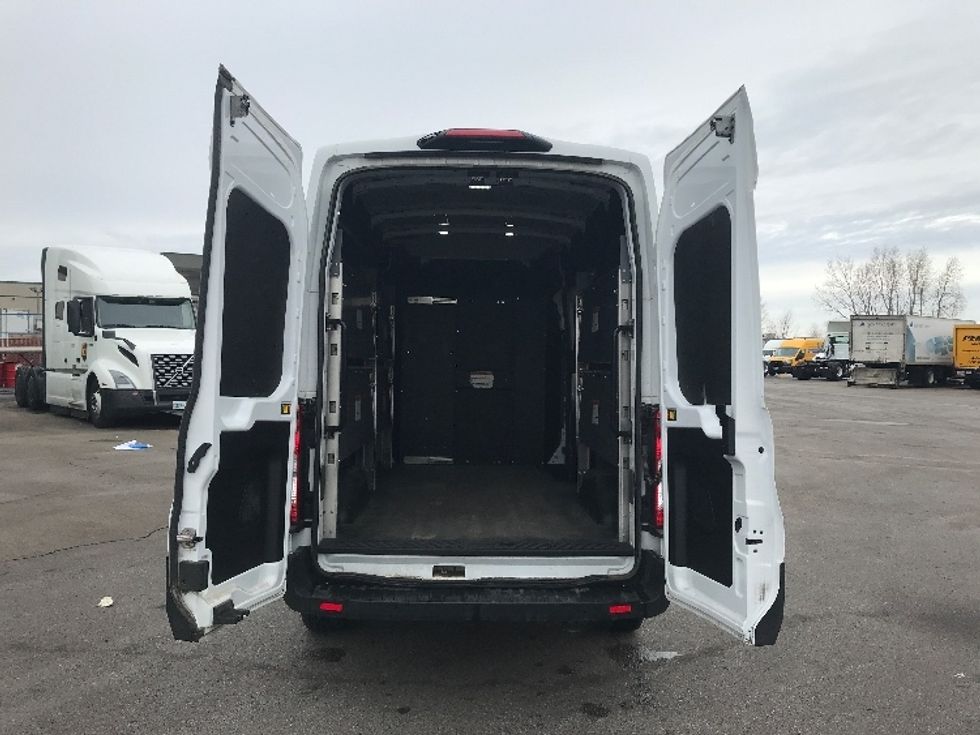 Cargo Van (Panel Van)-Light and Medium Duty Trucks-Ford-2023-Transit 250-Brooklyn Park-MN-30,791\n\t\tmiles-$ 57,500 - Image 8