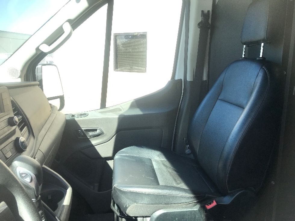 Cargo Van (Panel Van)-Light and Medium Duty Trucks-Ford-2023-Transit 250-Brooklyn Park-MN-38,887\n\t\tmiles-$ 51,500 - Image 19
