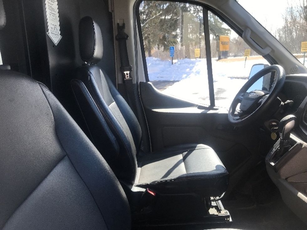 Cargo Van (Panel Van)-Light and Medium Duty Trucks-Ford-2023-Transit 250-Brooklyn Park-MN-38,887\n\t\tmiles-$ 51,500 - Image 22