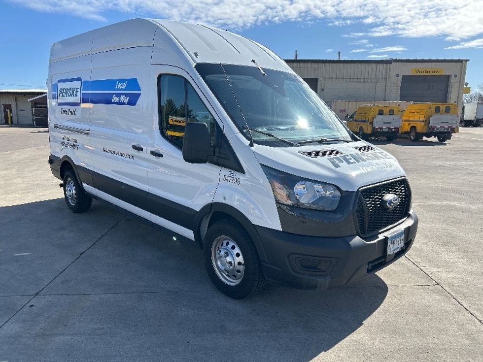 Cargo Van (Panel Van)-Light and Medium Duty Trucks-Ford-2023-Transit 250-Brooklyn Park-MN-92,932\n\t\tmiles-$ 45,250 - Image 1