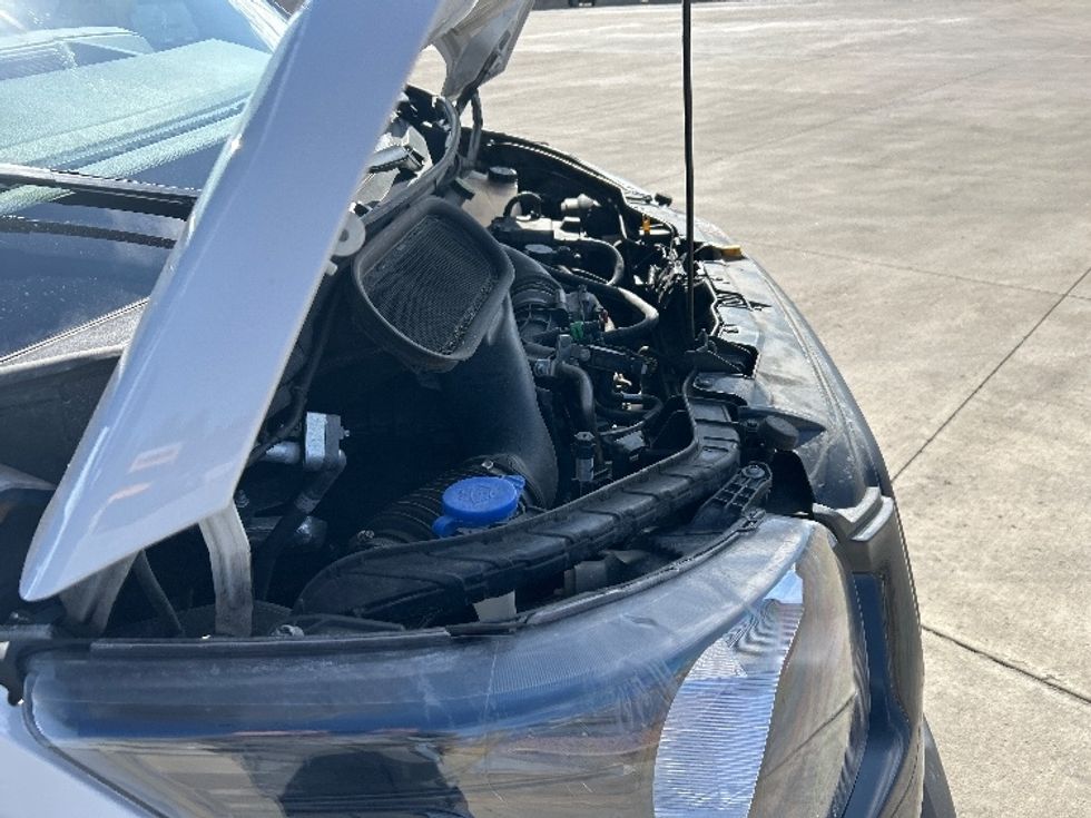 Cargo Van (Panel Van)-Light and Medium Duty Trucks-Ford-2023-Transit 250-Brooklyn Park-MN-92,932\n\t\tmiles-$ 45,250 - Image 23