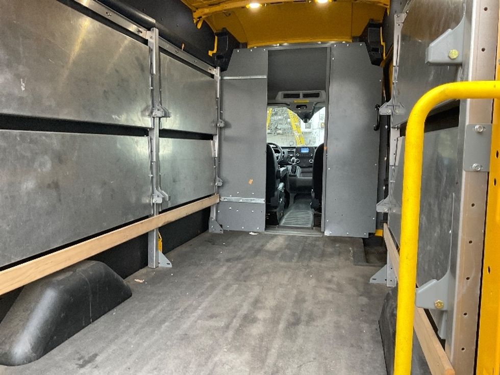 Cargo Van (Panel Van)-Light and Medium Duty Trucks-Ford-2023-Transit 250-Capitol Heights-MD-22,841\n\t\tmiles-$ 44,500 - Image 10