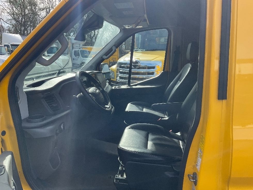 Cargo Van (Panel Van)-Light and Medium Duty Trucks-Ford-2023-Transit 250-Capitol Heights-MD-30,990\n\t\tmiles-$ 44,000 - Image 16