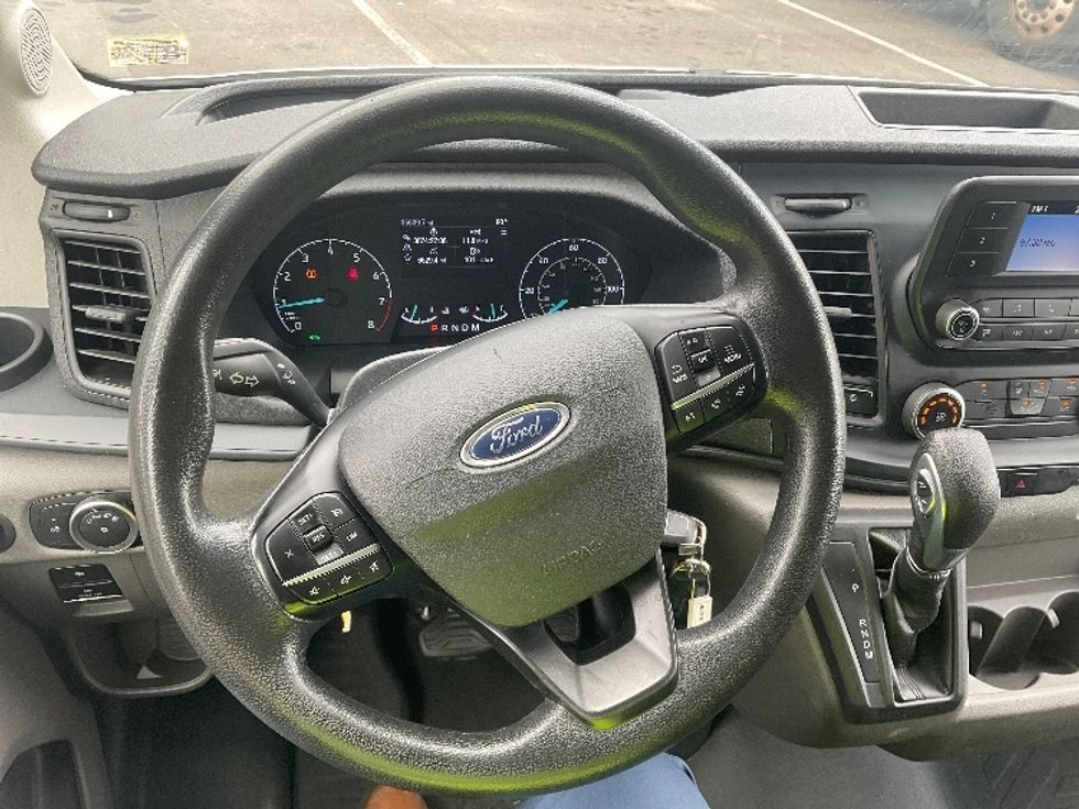 Cargo Van (Panel Van)-Light and Medium Duty Trucks-Ford-2023-Transit 250-Capitol Heights-MD-39,340\n\t\tmiles-$ 41,750 - Image 14