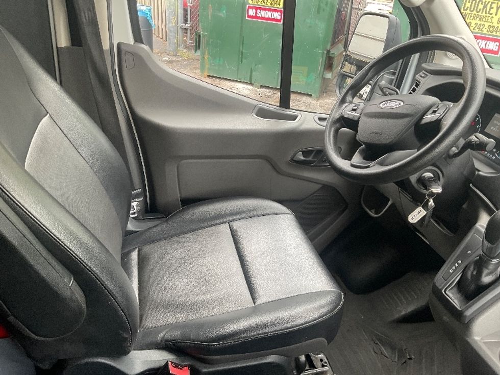Cargo Van (Panel Van)-Light and Medium Duty Trucks-Ford-2023-Transit 250-Capitol Heights-MD-39,340\n\t\tmiles-$ 41,750 - Image 18