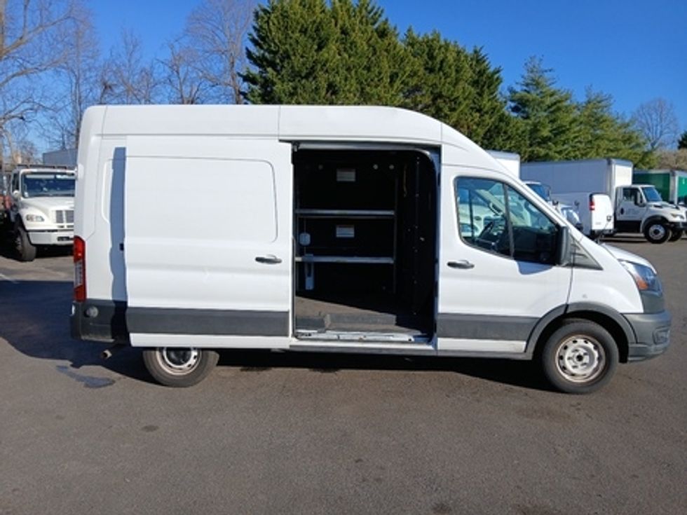 Cargo Van (Panel Van)-Light and Medium Duty Trucks-Ford-2023-Transit 250-Capitol Heights-MD-39,340\n\t\tmiles-$ 41,750 - Image 10