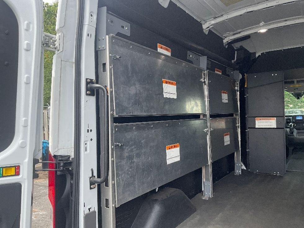 Cargo Van (Panel Van)-Light and Medium Duty Trucks-Ford-2023-Transit 250-Capitol Heights-MD-39,340\n\t\tmiles-$ 41,750 - Image 8