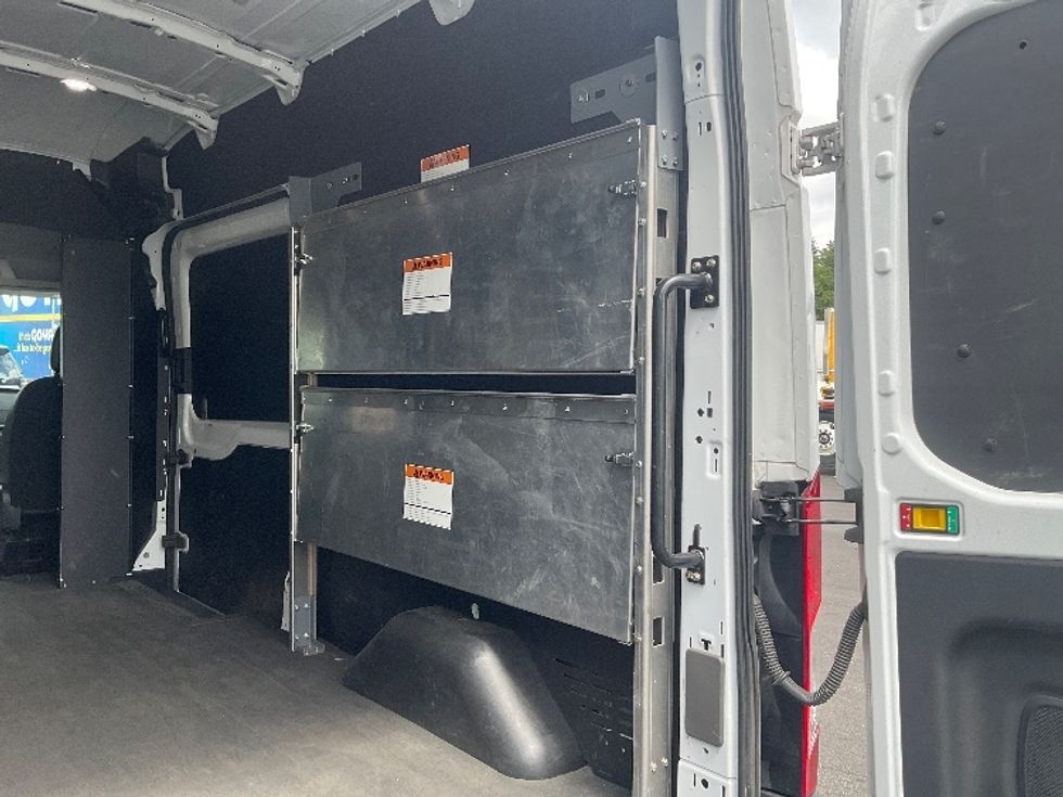 Cargo Van (Panel Van)-Light and Medium Duty Trucks-Ford-2023-Transit 250-Capitol Heights-MD-39,340\n\t\tmiles-$ 41,750 - Image 9
