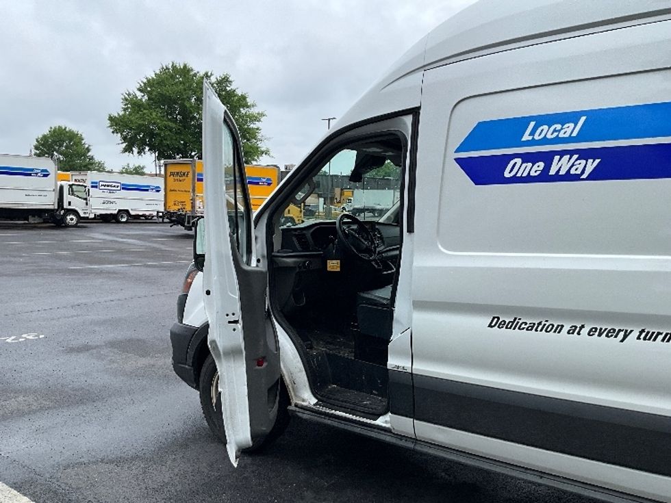 Cargo Van (Panel Van)-Light and Medium Duty Trucks-Ford-2023-Transit 250-Capitol Heights-MD-61,328\n\t\tmiles-$ 43,750 - Image 16