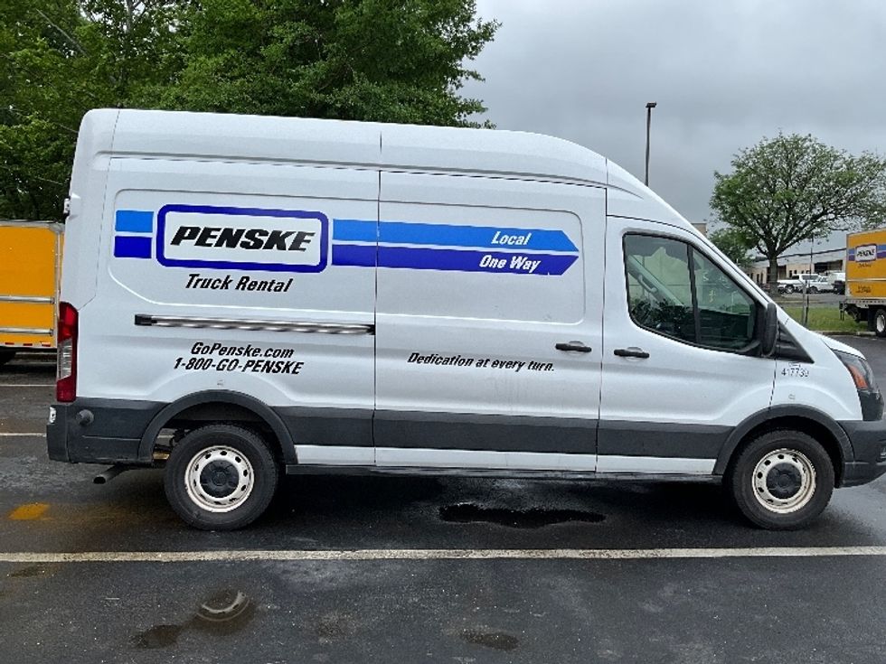 Cargo Van (Panel Van)-Light and Medium Duty Trucks-Ford-2023-Transit 250-Capitol Heights-MD-61,328\n\t\tmiles-$ 43,750 - Image 15