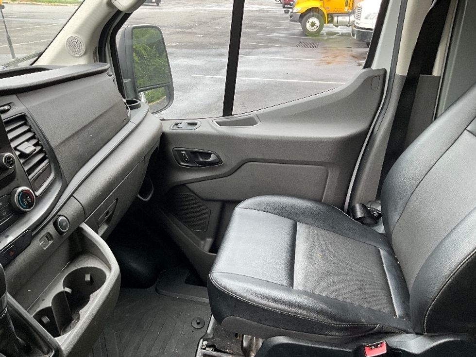 Cargo Van (Panel Van)-Light and Medium Duty Trucks-Ford-2023-Transit 250-Capitol Heights-MD-61,328\n\t\tmiles-$ 43,750 - Image 18