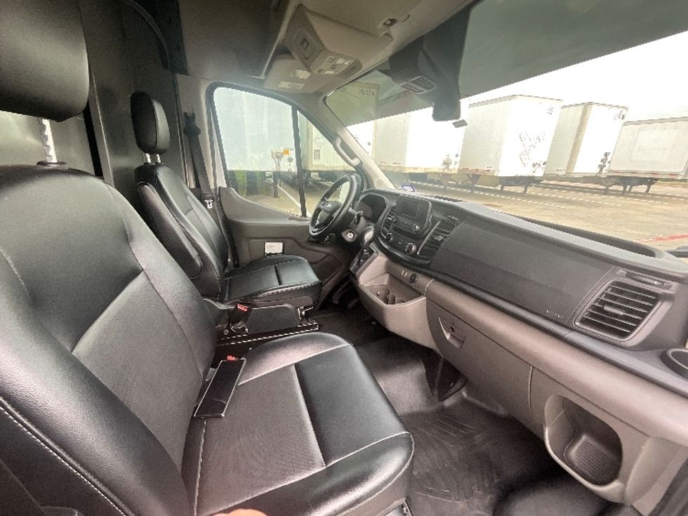 Cargo Van (Panel Van)-Light and Medium Duty Trucks-Ford-2023-Transit 250-Carrollton-TX-77,768\n\t\tmiles-$ 42,000 - Image 21