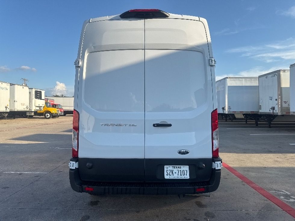 Cargo Van (Panel Van)-Light and Medium Duty Trucks-Ford-2023-Transit 250-Carrollton-TX-77,768\n\t\tmiles-$ 42,000 - Image 9