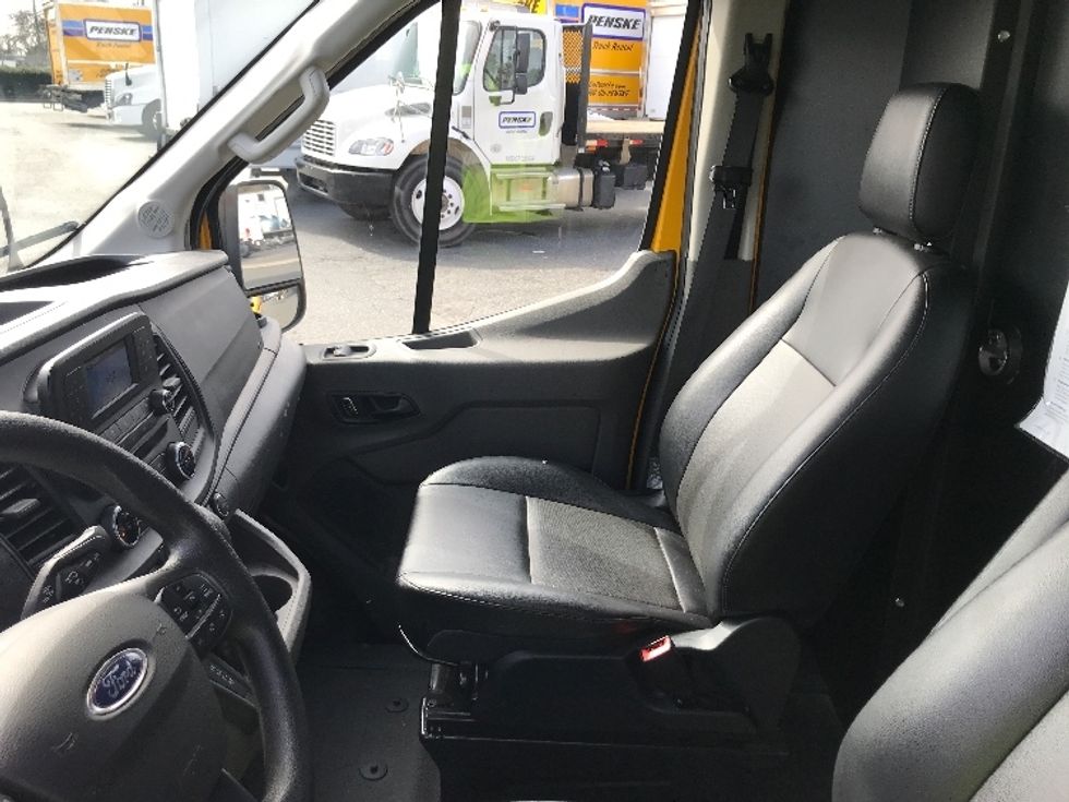 Cargo Van (Panel Van)-Light and Medium Duty Trucks-Ford-2023-Transit 250-Charlotte-NC-27,583\n\t\tmiles-$ 52,000 - Image 18