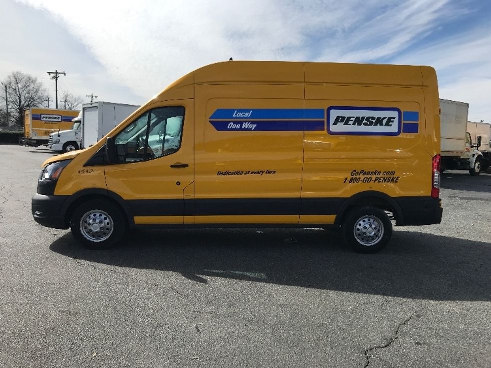 Cargo Van (Panel Van)-Light and Medium Duty Trucks-Ford-2023-Transit 250-Charlotte-NC-27,583\n\t\tmiles-$ 52,000 - Image 4