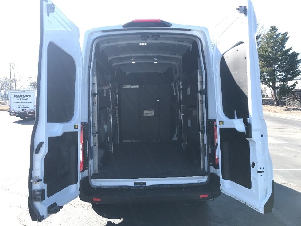 Cargo Van (Panel Van)-Light and Medium Duty Trucks-Ford-2023-Transit 250-Charlotte-NC-27,779\n\t\tmiles-$ 51,750 - Image 5