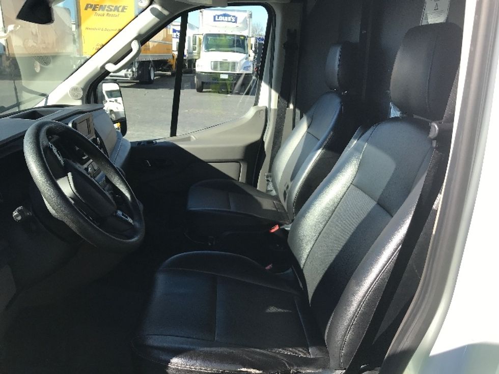 Cargo Van (Panel Van)-Light and Medium Duty Trucks-Ford-2023-Transit 250-Charlotte-NC-39,333\n\t\tmiles-$ 54,500 - Image 17