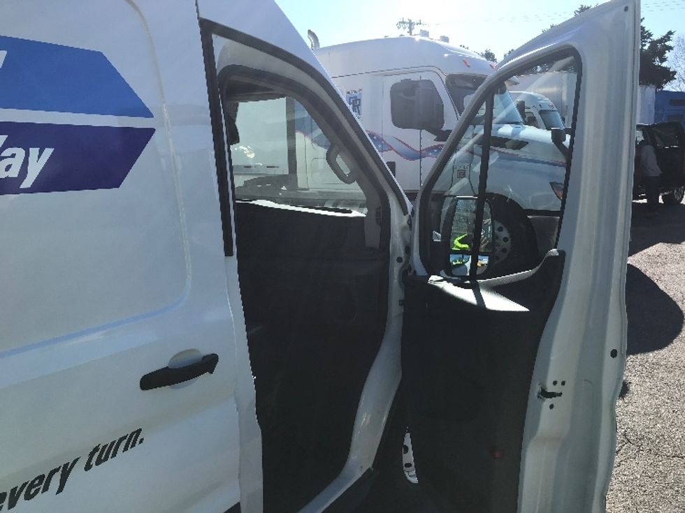 Cargo Van (Panel Van)-Light and Medium Duty Trucks-Ford-2023-Transit 250-Charlotte-NC-39,333\n\t\tmiles-$ 54,500 - Image 18