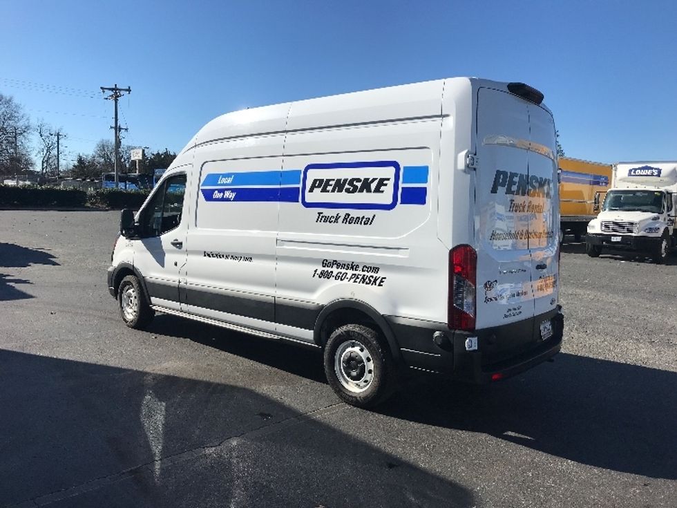 Cargo Van (Panel Van)-Light and Medium Duty Trucks-Ford-2023-Transit 250-Charlotte-NC-39,333\n\t\tmiles-$ 54,500 - Image 5