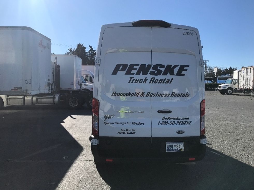 Cargo Van (Panel Van)-Light and Medium Duty Trucks-Ford-2023-Transit 250-Charlotte-NC-39,333\n\t\tmiles-$ 54,500 - Image 6