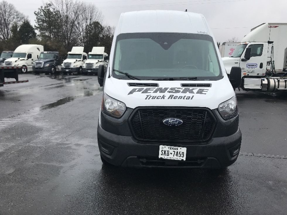 Cargo Van (Panel Van)-Light and Medium Duty Trucks-Ford-2023-Transit 250-Charlotte-NC-59,544\n\t\tmiles-$ 52,250 - Image 2