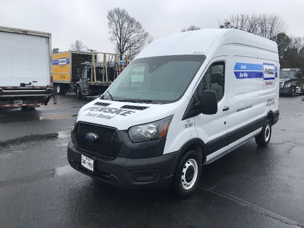 Cargo Van (Panel Van)-Light and Medium Duty Trucks-Ford-2023-Transit 250-Charlotte-NC-59,544\n\t\tmiles-$ 52,250 - Image 3