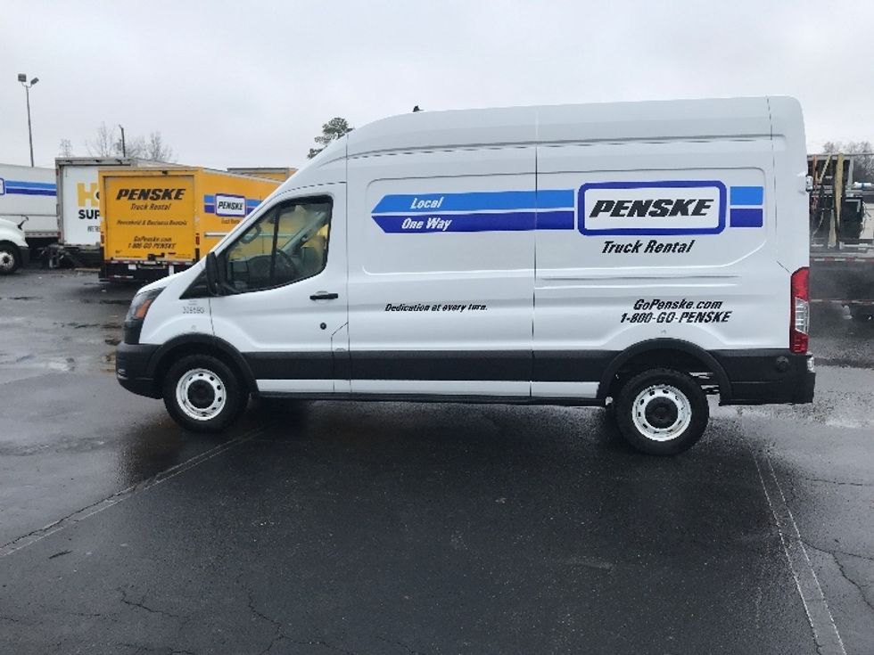 Cargo Van (Panel Van)-Light and Medium Duty Trucks-Ford-2023-Transit 250-Charlotte-NC-59,544\n\t\tmiles-$ 52,250 - Image 4