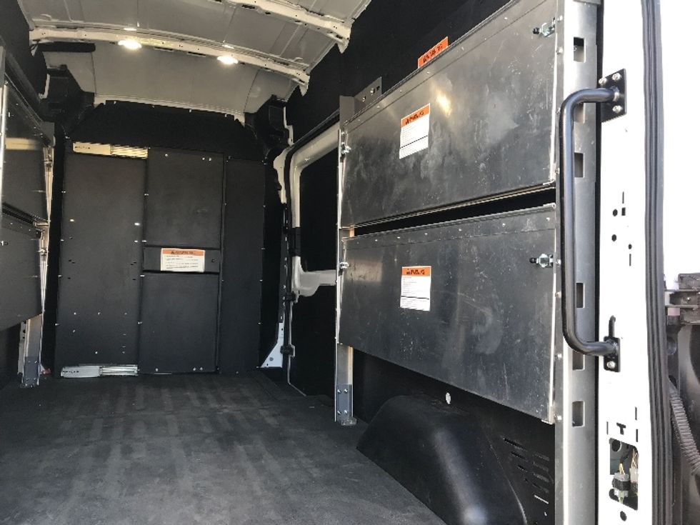 Cargo Van (Panel Van)-Light and Medium Duty Trucks-Ford-2023-Transit 250-Chesapeake-VA-25,405\n\t\tmiles-$ 52,000 - Image 11