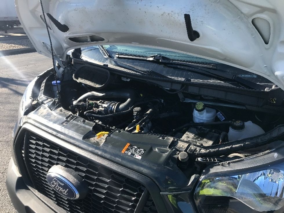 Cargo Van (Panel Van)-Light and Medium Duty Trucks-Ford-2023-Transit 250-Chesapeake-VA-25,405\n\t\tmiles-$ 52,000 - Image 23