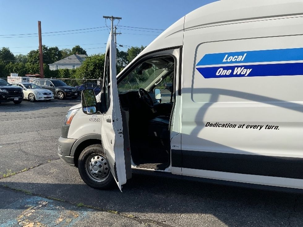 Cargo Van (Panel Van)-Light and Medium Duty Trucks-Ford-2023-Transit 250-Chicopee-MA-53,481\n\t\tmiles-$ 47,000 - Image 16