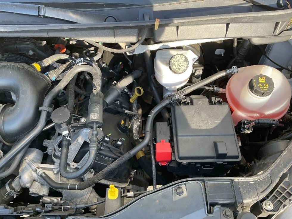 Cargo Van (Panel Van)-Light and Medium Duty Trucks-Ford-2023-Transit 250-Chicopee-MA-53,481\n\t\tmiles-$ 47,000 - Image 24