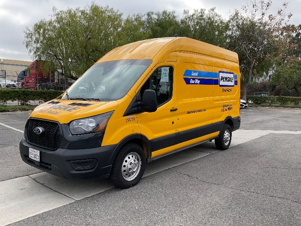 Cargo Van (Panel Van)-Light and Medium Duty Trucks-Ford-2023-Transit 250-City Of Industry-CA-25,929\n\t\tmiles-$ 53,250 - Image 3