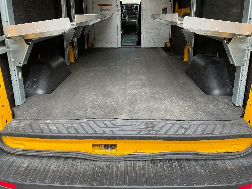 Cargo Van (Panel Van)-Light and Medium Duty Trucks-Ford-2023-Transit 250-City Of Industry-CA-25,929\n\t\tmiles-$ 53,250 - Image 10