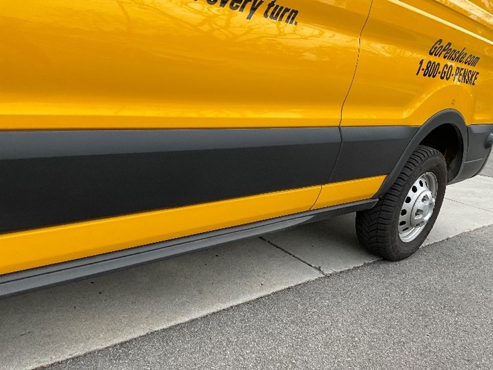 Cargo Van (Panel Van)-Light and Medium Duty Trucks-Ford-2023-Transit 250-City Of Industry-CA-25,929\n\t\tmiles-$ 53,250 - Image 5