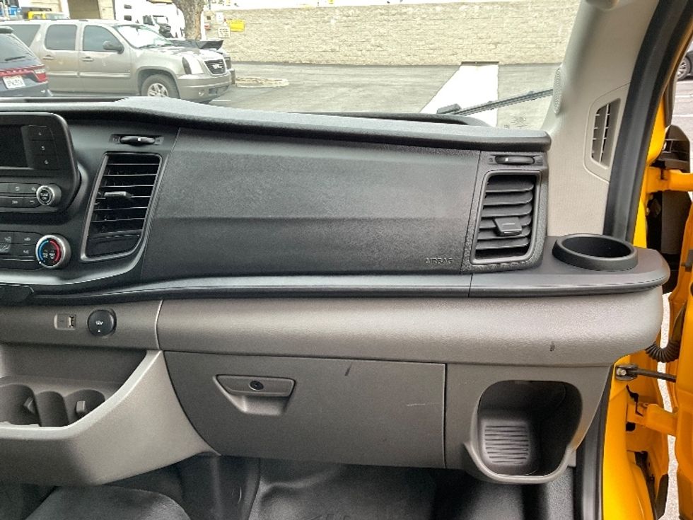 Cargo Van (Panel Van)-Light and Medium Duty Trucks-Ford-2023-Transit 250-City Of Industry-CA-25,929\n\t\tmiles-$ 53,250 - Image 21