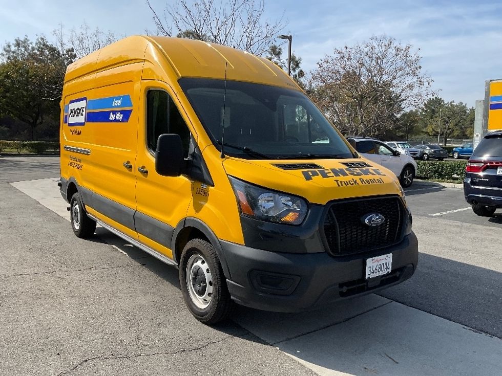 Cargo Van (Panel Van)-Light and Medium Duty Trucks-Ford-2023-Transit 250-City Of Industry-CA-31,642\n\t\tmiles-$ 47,500 - Image 1