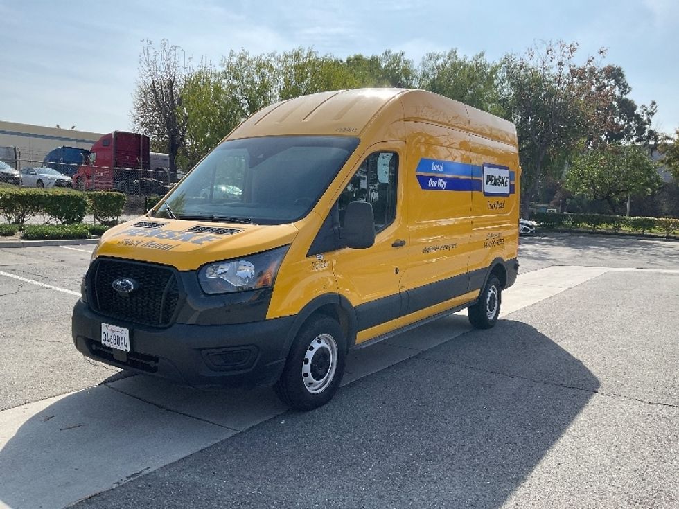Cargo Van (Panel Van)-Light and Medium Duty Trucks-Ford-2023-Transit 250-City Of Industry-CA-31,642\n\t\tmiles-$ 47,500 - Image 3