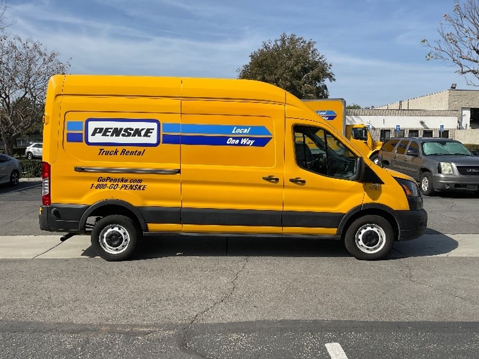 Cargo Van (Panel Van)-Light and Medium Duty Trucks-Ford-2023-Transit 250-City Of Industry-CA-31,642\n\t\tmiles-$ 47,500 - Image 15