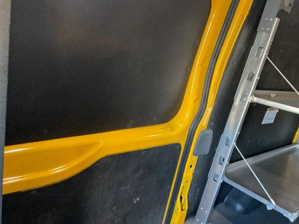 Cargo Van (Panel Van)-Light and Medium Duty Trucks-Ford-2023-Transit 250-City Of Industry-CA-31,642\n\t\tmiles-$ 47,500 - Image 26