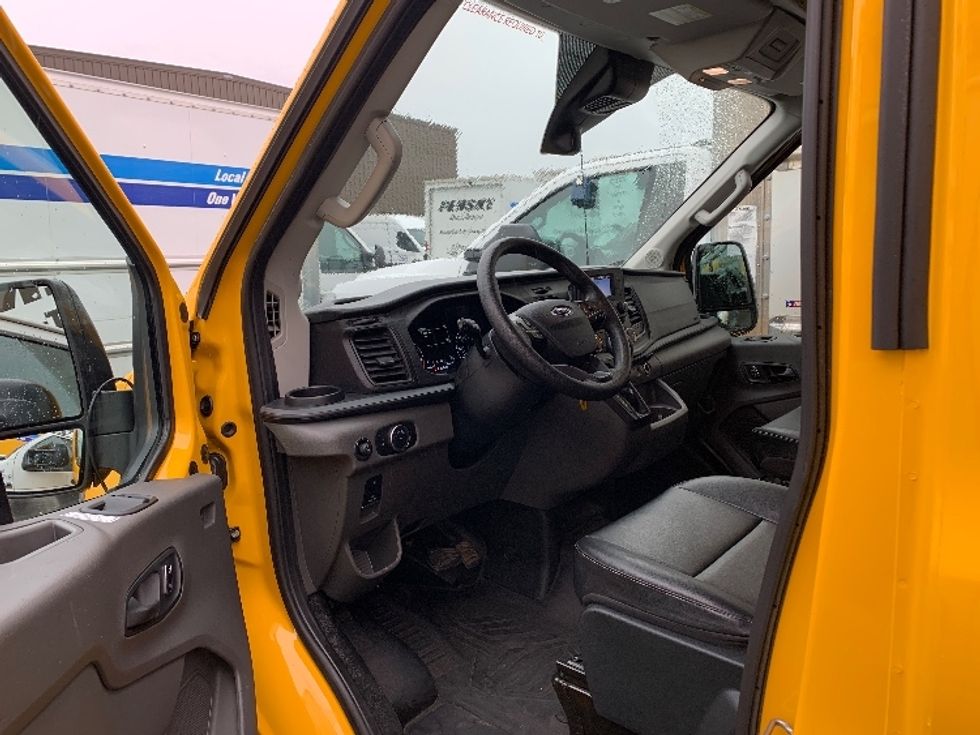 Cargo Van (Panel Van)-Light and Medium Duty Trucks-Ford-2023-Transit 250-Coburg-OR-28,779\n\t\tmiles-$ 49,250 - Image 15
