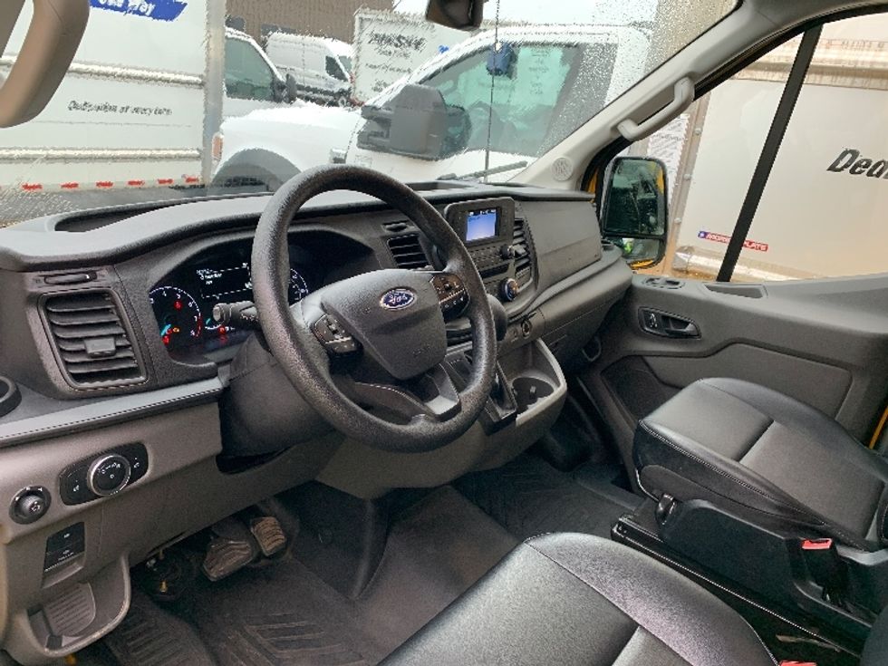 Cargo Van (Panel Van)-Light and Medium Duty Trucks-Ford-2023-Transit 250-Coburg-OR-28,779\n\t\tmiles-$ 49,250 - Image 16