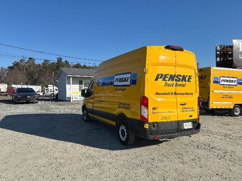 Cargo Van (Panel Van)-Light and Medium Duty Trucks-Ford-2023-Transit 250-Concord-NC-59,090\n\t\tmiles-$ 47,500 - Image 6