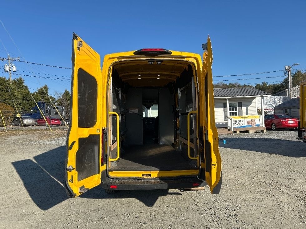 Cargo Van (Panel Van)-Light and Medium Duty Trucks-Ford-2023-Transit 250-Concord-NC-59,090\n\t\tmiles-$ 47,500 - Image 8