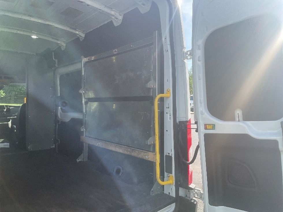 Cargo Van (Panel Van)-Light and Medium Duty Trucks-Ford-2023-Transit 250-Cranbury-NJ-47,329\n\t\tmiles-$ 44,750 - Image 11
