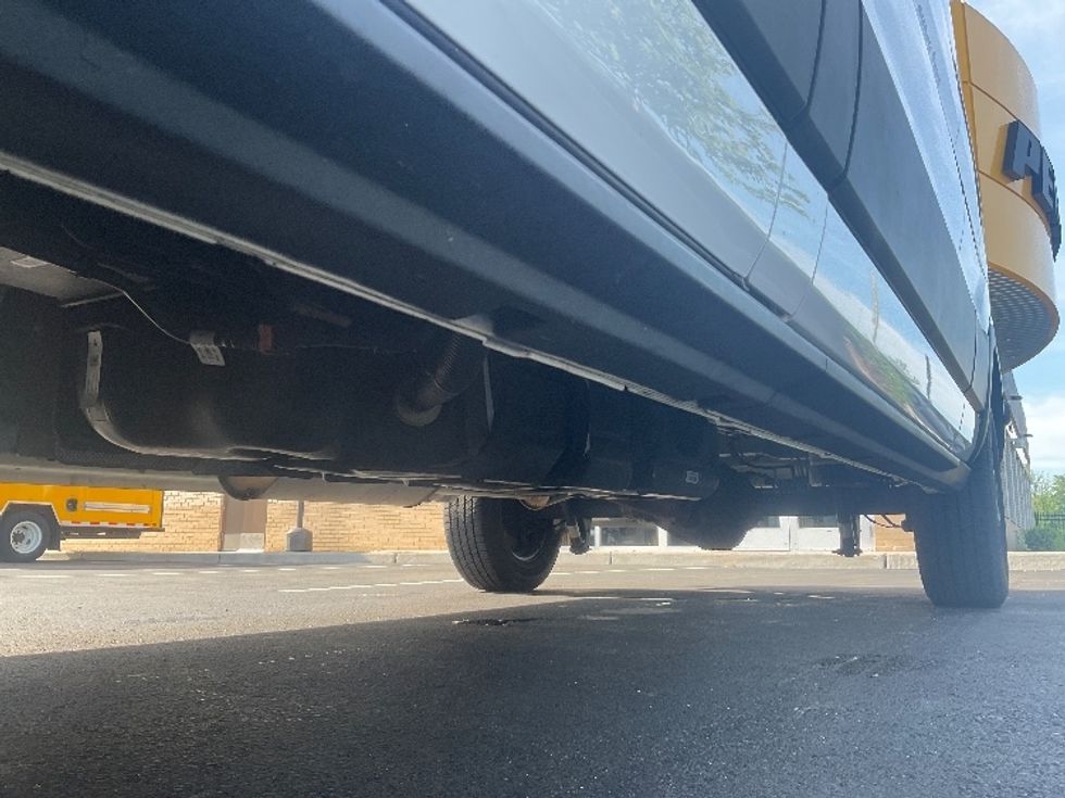 Cargo Van (Panel Van)-Light and Medium Duty Trucks-Ford-2023-Transit 250-Cranbury-NJ-47,329\n\t\tmiles-$ 44,750 - Image 5