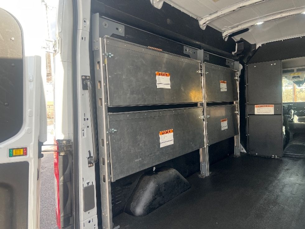 2023 Ford Transit photo 9
