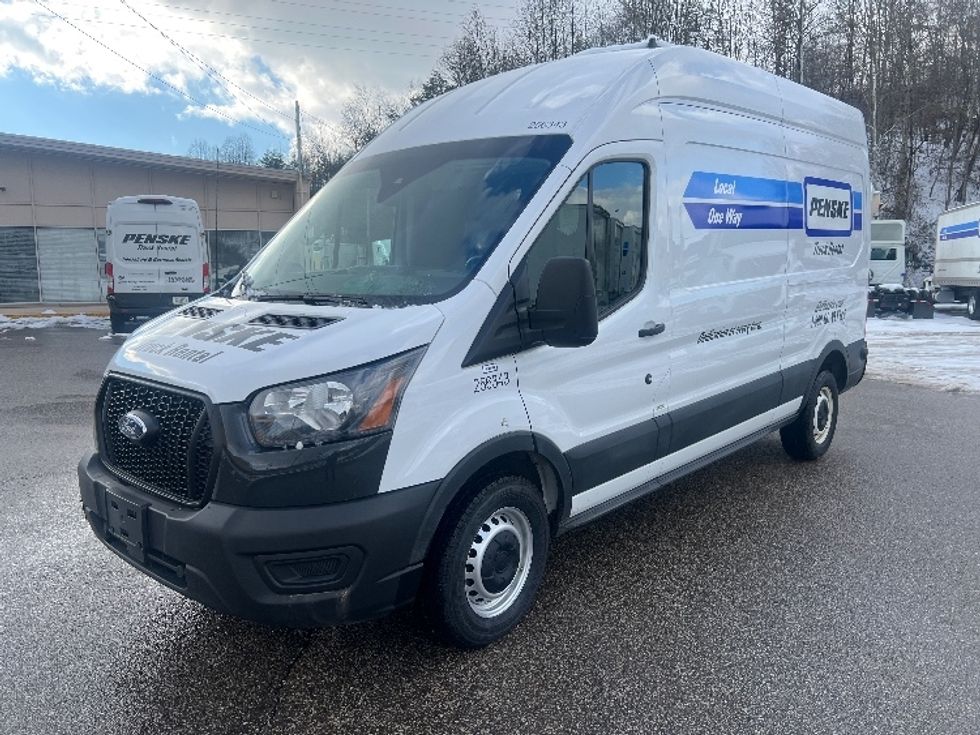 Cargo Van (Panel Van)-Light and Medium Duty Trucks-Ford-2023-Transit 250-Cross Lanes-WV-39,744\n\t\tmiles-$ 52,750 - Image 3