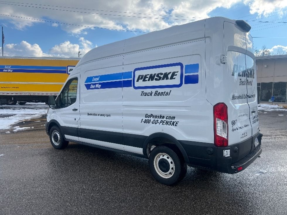 2023 Ford Transit photo 4