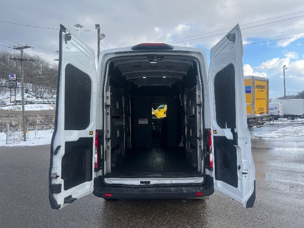 2023 Ford Transit photo 6
